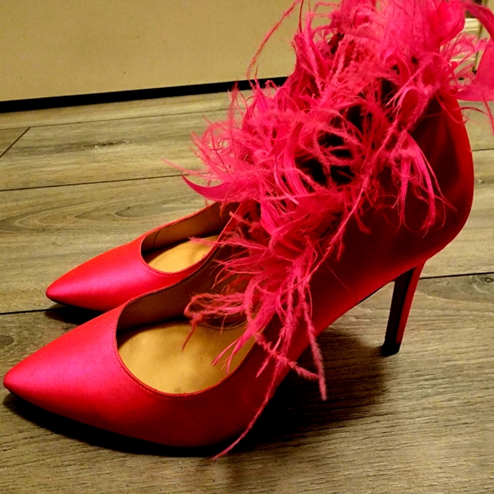 Jessica Simpson paxtey pump
